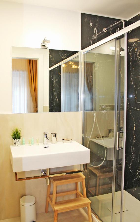 Hotel Hrt Milano Extérieur photo
